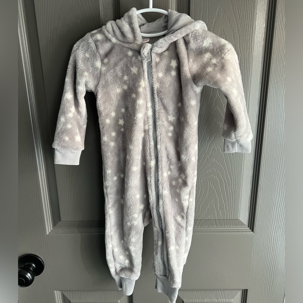 Crazy Snuggly Fuzzy Star Hooded Romper 12m